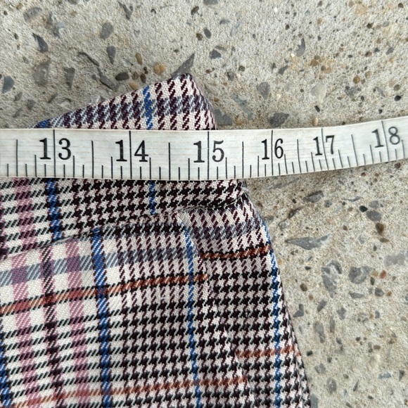 By Anthropologie Malcolm Plaid Tapered Trousers Size 4 - Picture 9 of 14